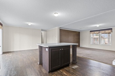 Five-bedroom, two-bathroom, single-story ranch home located one - photo 9