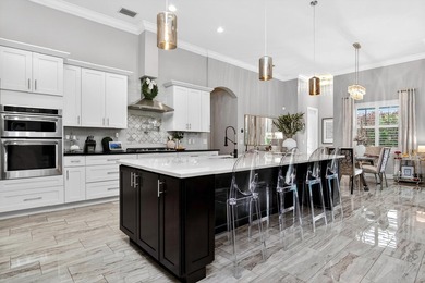 Stunning custom home located on a quiet cul-de-sac in the - photo 6