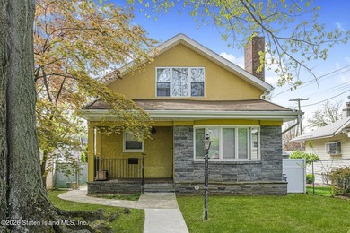 Welcome To Grasmere! 2118 Clove Road Is Ideally Situated In One - photo 1