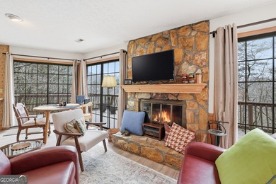 Spacious yet charming 2-story Octagon-style home in Sky Valley - photo 6