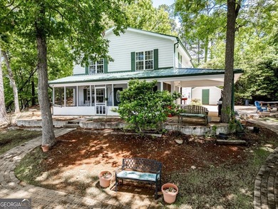 Move In Ready Home with excellent dock,558' waterfront. - photo 2