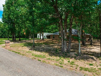 Escape to your own private East Texas retreat at 104 County Road - photo 10
