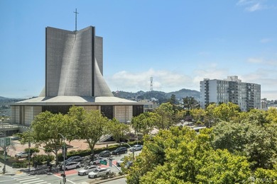 NEW PRICE! Stellar spacious and bright view 2BR/2BA condominium - photo 12
