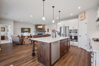 MOTIVATED SELLER! One level living at its finest, this nearly - photo 13