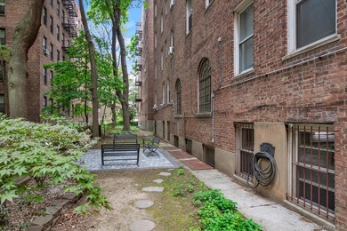 Welcome to this beautifully updated prewar gem at The Essex - photo 15