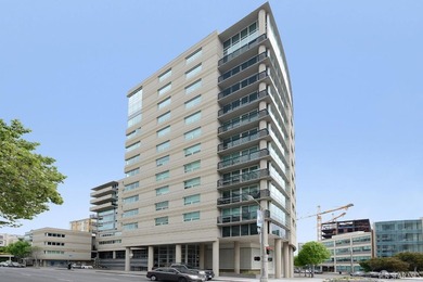 NEW PRICE! Stellar spacious and bright view 2BR/2BA condominium - photo 16