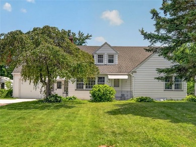 Welcome to 319 Windsor Rd in Greece! This charming Cape Cod - photo 17