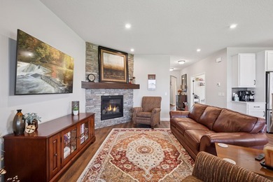 MOTIVATED SELLER! One level living at its finest, this nearly - photo 17