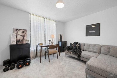 Welcome Home to this Carriage Hill Beauty! As you enter this - photo 19