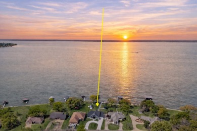 Modern Lake Life Done Right on Richland Chambers! - photo 2