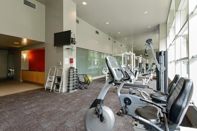 NEW PRICE! Stellar spacious and bright view 2BR/2BA condominium - photo 24