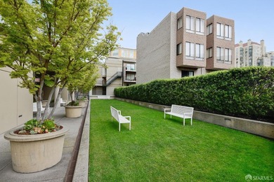NEW PRICE! Stellar spacious and bright view 2BR/2BA condominium - photo 25