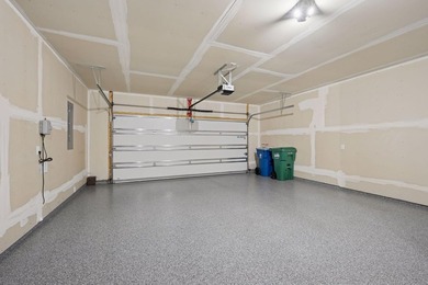 MOTIVATED SELLER! One level living at its finest, this nearly - photo 28