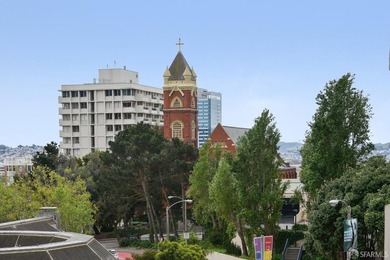 NEW PRICE! Stellar spacious and bright view 2BR/2BA condominium - photo 28