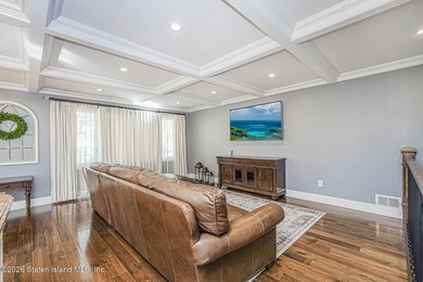 Welcome to 88 W Cedarview Avenue! This home is a beautifully - photo 4