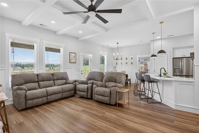 New Construction on OVERSIZED LOT IN CONVENIENT LOCATION! -- - photo 5