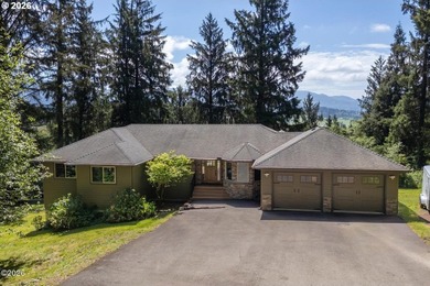 One of a kind, custom craftsman home! Private and secluded - photo 4