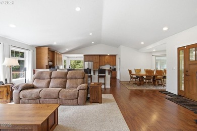 One of a kind, custom craftsman home! Private and secluded - photo 9