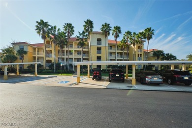 (private lake, pond, coastal) Condo Sale Pending in Fort Myers Florida