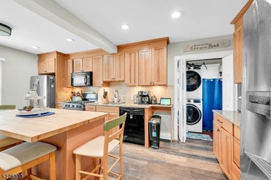 This Charming Colonial Home In The Upper Greenwood Lake Area Has - photo 17