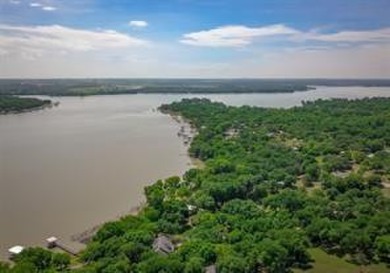 Lake Lot Sale Pending in Azle, Texas