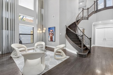 Welcome to Prestigious Seven Bridges. This Vizcaya Model with 5 - photo 9
