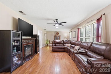 Buyer incentive available! Buyers who finance with the seller's - photo 12