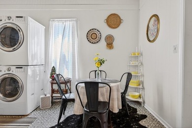 Charming and full of character, this cozy 2-bedroom, 1-bath - photo 23
