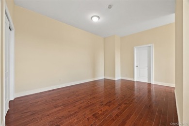 Fully Renovated Mixed-Use Property for Sale This turnkey, fully - photo 27