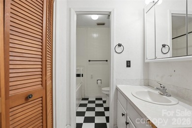 Buyer incentive available! Buyers who finance with the seller's - photo 28