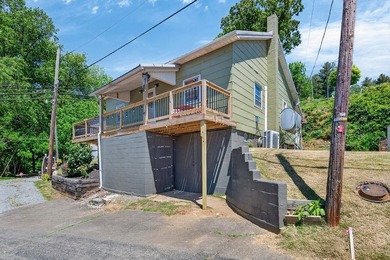 Charming and full of character, this cozy 2-bedroom, 1-bath - photo 38