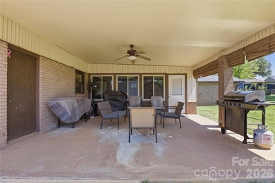 Buyer incentive available! Buyers who finance with the seller's - photo 43