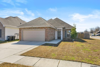 (private lake, pond, coastal) Home Sale Pending in Prairieville Louisiana