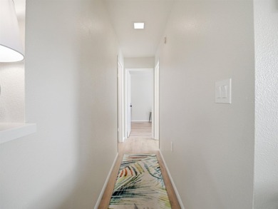 Discover the perfect blend of comfort, style, and island living - photo 11