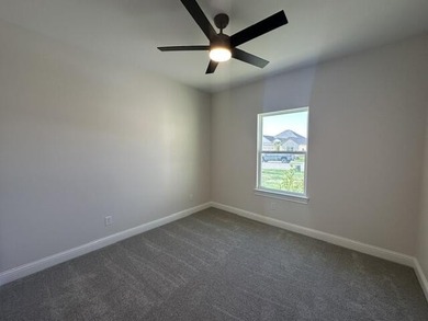 Another stunning creation by Deluxe Custom Homes! This 4-bedroom - photo 14