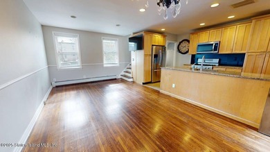 Welcome to this charming and meticulously maintained townhouse - photo 4