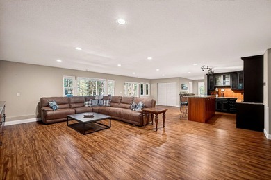 Spacious Mountain Retreat in Bailey Creek at Lake Almanor. This - photo 29