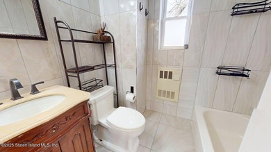 Welcome to this charming and meticulously maintained townhouse - photo 9