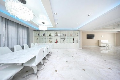 Luxury AND elegance Two-Family Home with Elevator, Rooftop, and - photo 6