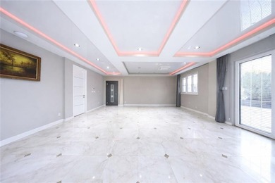 Luxury AND elegance Two-Family Home with Elevator, Rooftop, and - photo 8