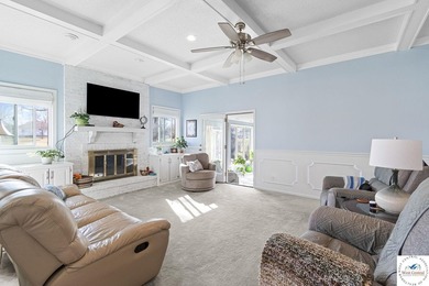 Stunning home located on the 9th hole of Meadow Lake Golf Course - photo 4