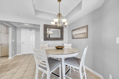 This beautiful beach front condo has a gorgeous panoramic view - photo 8