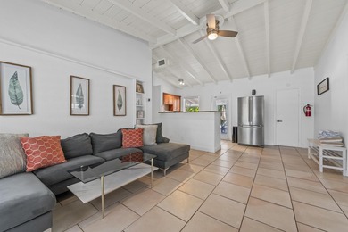 Charming 3-bedroom pool home in the heart of Wilton Manors - photo 3