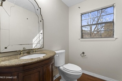 Rare opportunity to own a spacious home with an in-ground pool - photo 11
