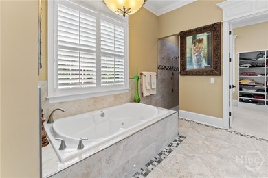 A custom masterpiece of luxury & craftmanship in the highly - photo 18