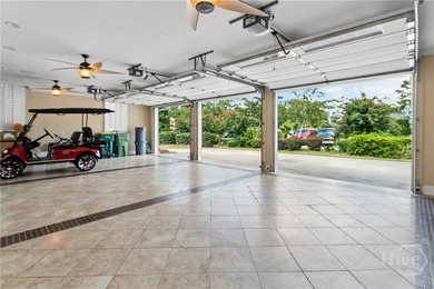 A custom masterpiece of luxury & craftmanship in the highly - photo 26