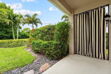 Rare opportunity in Abacoa! This desirable single-story floor - photo 32