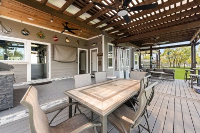 Modern Lake Life Done Right on Richland Chambers! - photo 26