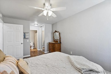 Perfectly positioned in sought after neighborhood, this - photo 29