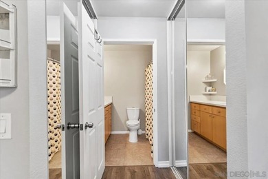 Perfectly positioned in sought after neighborhood, this - photo 31